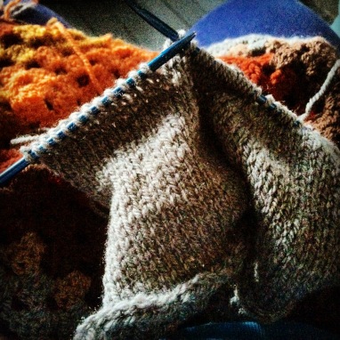 cushion back knitting